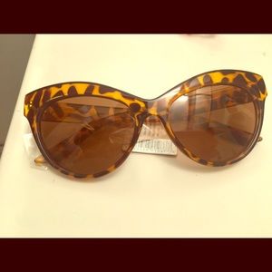 Perverse the sunglass unicorn